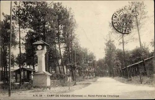 Ak Martignas sur Jalle Gironde, Camp de Souges, Rond Point de l'Horloge