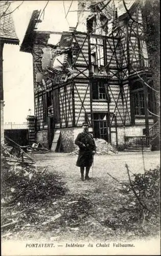 Ak Pontavert Aisne, Interieur du Chalet Valbaume