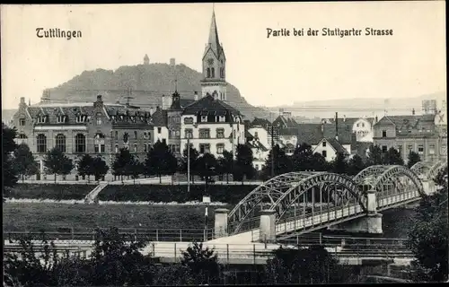 Ak Tuttlingen an der Donau Württemberg, Stuttgarter Straße, Brücke, Gesamtansicht