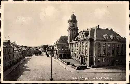 Ak Geyer im Erzgebirge Sachsen, Markt mit Rathaus