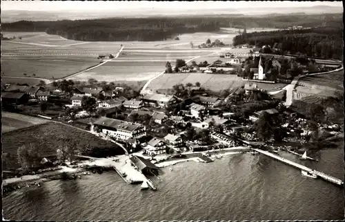 Ak Gstadt am Chiemsee, Fliegeraufnahme vom Ort