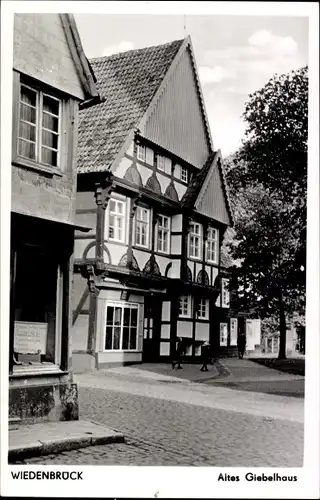 Ak Wiedenbrück in Westfalen, altes Giebelhaus