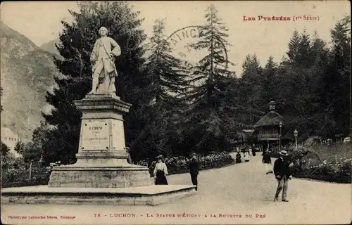 Ak Luchon Haute Garonne, La Statue d'Etigny a la Buvette du Pre