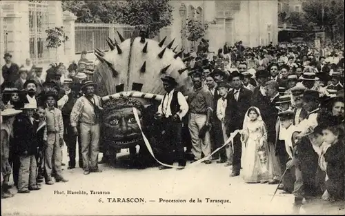 Ak Tarascon Bouches du Rhône, Procession de la Tarasque