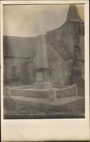 Foto Ak Charenton ? Frankreich, Monument