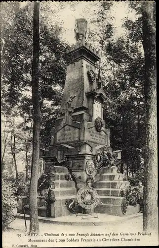 Ak Metz Moselle, Cimetiere Chambiere, Garnisonsfriedhof, Monument des 7000 Soldats Francais