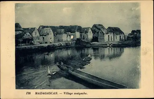 Ak Madagaskar, Village malgache