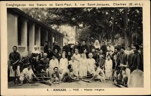 Ak Annam Vietnam, Hué, Hôpital indigène, portrait de groupe, infirmières, Soeurs de Saint Paul