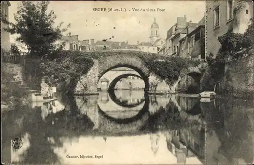 Ak Segré Maine-et-Loire, Vue du vieux Pont
