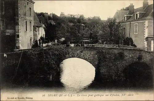 Ak Segré Maine-et-Loire, Le Vieux pont gothique sur l'Oudon