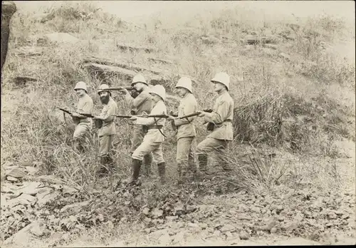 Foto Ak Französische Soldaten in Uniform, Tirailleurs 1914