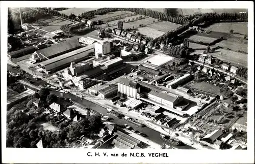 Ak Veghel Nordbrabant, C. H. V. van de N. C. B. Fabrik, Luftbild