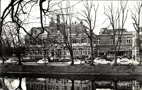 Ak Leeuwarden Friesland, Diakonessenhuis, Vooranzicht Adminstratiegebouw, Noordersingel 88