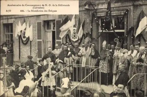 Ak La Delivrande Calvados, Anniversaire du Couronnement de Notre Dame, La Benediction des Eveques