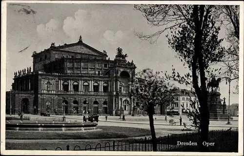 Ak Dresden Altstadt, Opernhaus