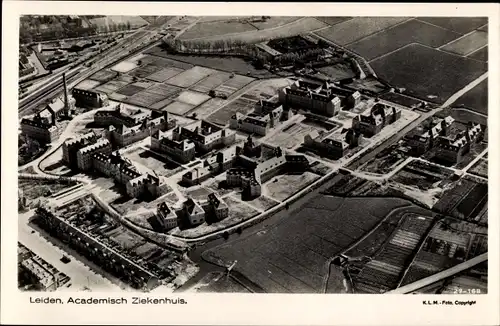 Ak Leiden Südholland Niederlande, Academisch Ziekenhuis, Luftaufnahme KLM