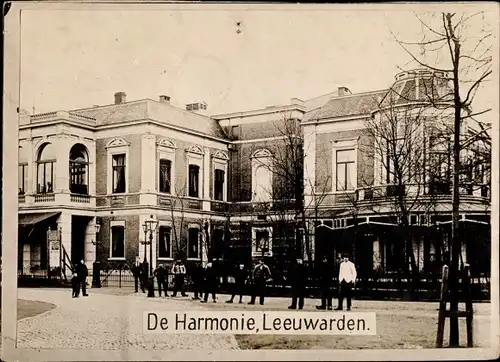 Foto Ak Leeuwarden Friesland, De Harmonie