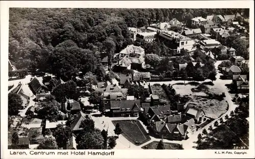 Ak Laren Nordholland Niederlande, Centrum met Hotel Hamdorff, Luftaufnahme KLM