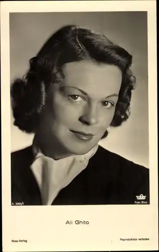Ak Schauspielerin Ali Ghito, Ross 3384/1