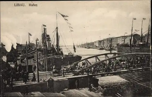 Ak Liepaja Libau Lettland, Hafen, Brücke