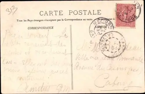 Ak Mézidon Calvados, Carrefour de l'Eglise