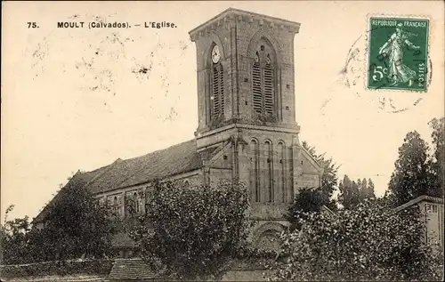 Ak Moult Calvados, L'Eglise