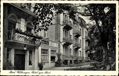 Ak Bad Wildungen, Hotel zur Post, Außenansicht, Balkon