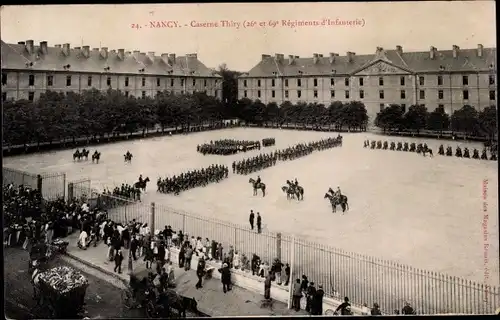 Ak Nancy Meurthe et Moselle, Caserne Thiry, 26e et 69e Regiments d'Infanterie