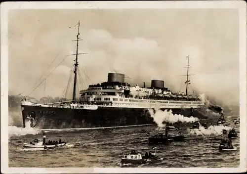 Ak Dampfer Europa, Norddeutscher Lloyd Bremen, Vierschraubenturbinenschnelldampfer