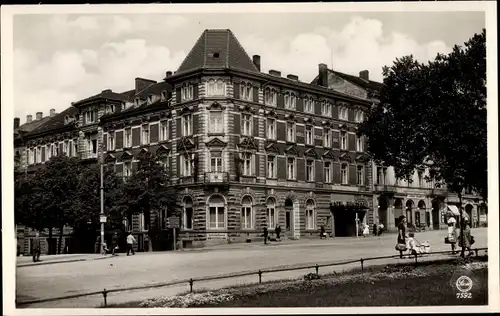 Ak Zittau, Hotel Reichshof, Passanten