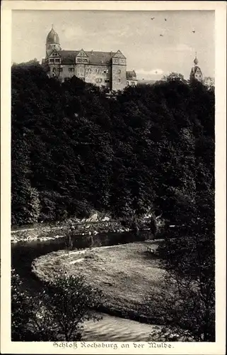 Ak Rochsburg Lunzenau in Sachsen, Blick zum Schloss an der Mulde