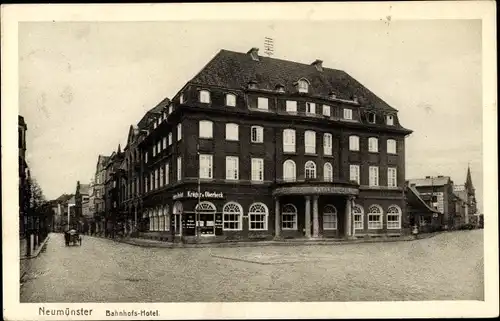 Ak Neumünster in Holstein, Bahnhofshotel, Zigarrenhandlung Krüger & Oberbeck