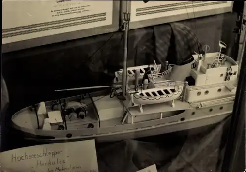 Foto Schiffsmodell Hochseeschlepper Herkules
