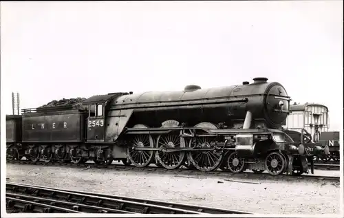 Foto Ak Britische Eisenbahn, LNER A3 Class, Nr. 2543/44