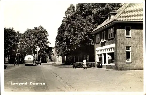 Ak Luyksgestel Nordbrabant, Dorpstraat, Omnibus