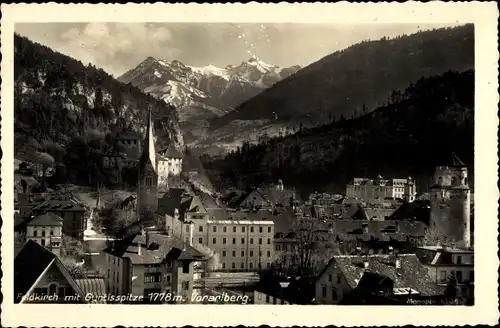 Ak Feldkirch Vorarlberg, Blick auf den Ort, Guntisspitze