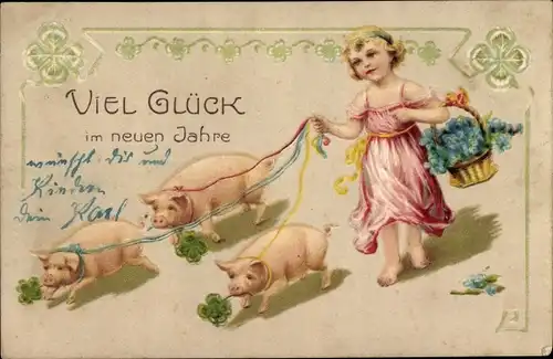 Präge Ak Glückwunsch Neujahr, Mädchen, Schweine, Glücksklee, Vergissmeinnicht