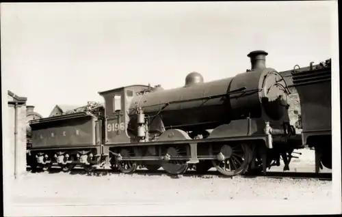 Foto Ak Britische Eisenbahn, North British Railway NBR B Class No. 196, LNER 9196, Dampflokomotive