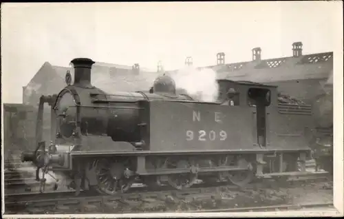 Foto Ak Britische Eisenbahn, North British Railway NBR A Class No. 209, NE 9209, Dampflokomotive