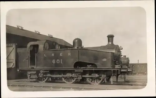 Foto Ak Britische Eisenbahn, London North Eastern Railway LNER J50 Class No. 601, Dampflokomotive