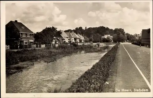 Ak De Meern Utrecht Niederlande, Stadsdam, Partie am kanal