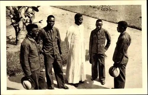 Ak Basankusu DR Kongo Zaire, Étudiants en Philosophie et Théologie, Mission des RR. PP. Jésuites