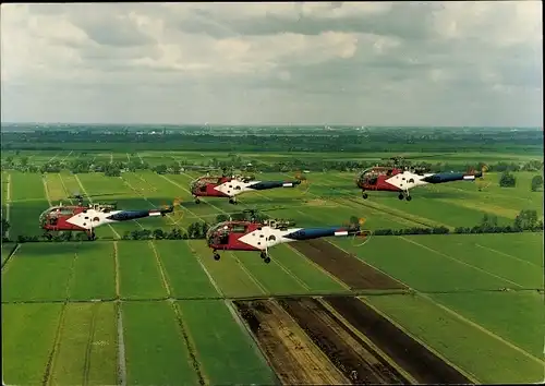 Ak Alouette III Hubschrauber im Formationsflug, De Grasshoppers van de Groep Lichte Vliegtuigen