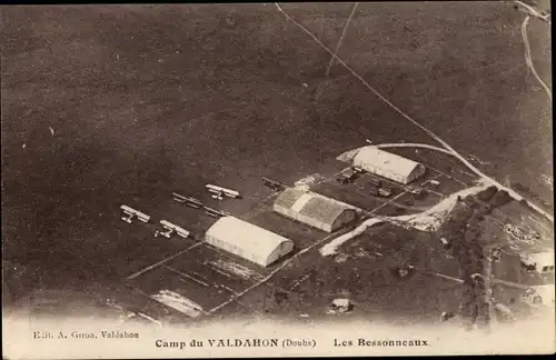 Ak Le Valdahon Doubs, Camp, Les Bessonneaux, Fliegeraufnahme