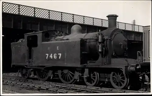Foto Britische Eisenbahn, Dampflok, NBR M Class No. 25, LNER Nr. 7467, Eastfield, 1947