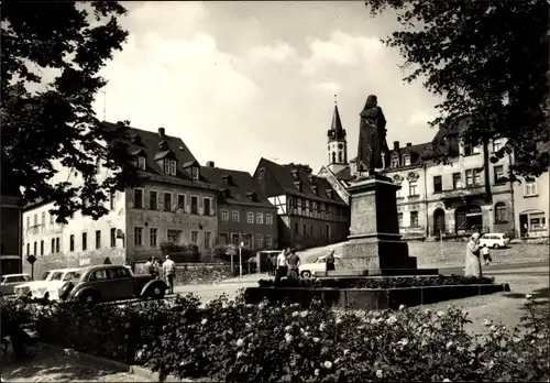 Ak Hartenstein im Erzgebirge Sachsen, Ernst-Thälmann-Platz, HOG Ratskeller
