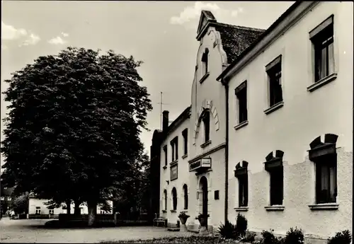 Ak Walddorf Kottmar in der Oberlausitz, Haus Waldkretscham, Straßenpartie