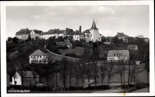 Ak Kronenburg Dahlem in der Nordeifel, Blick auf den Ort