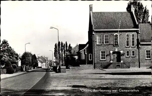Ak Chaam Nordbrabant Niederlande, Baarleseweg met Gemeentehuis