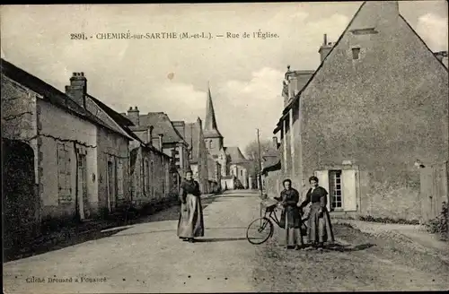 Ak Chemiré sur Sarthe Maine-et-Loire, Rue de l' Église